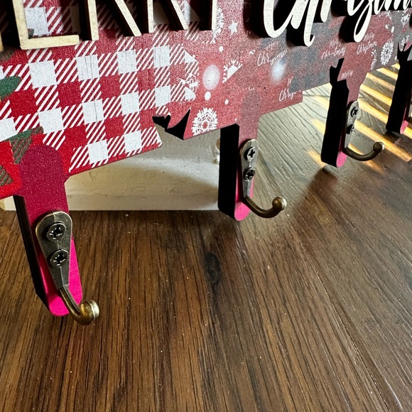 Christmas Mantle Decor- Hanging Hooks - Picture 3 of 4